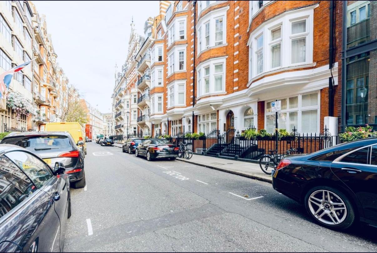 Luxury Knightsbridge Apartment Outside Harrods London Exterior photo
